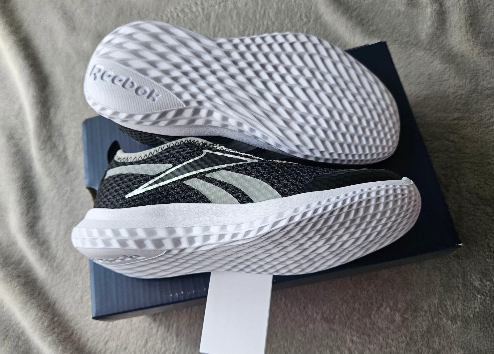 Reebok Rush Runner slip-on sneakers, new – photo 3